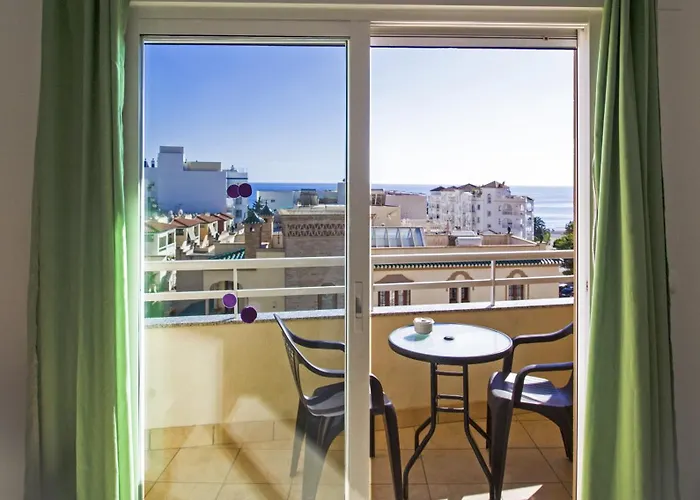 Apartamento Turísticos Fercomar Nerja